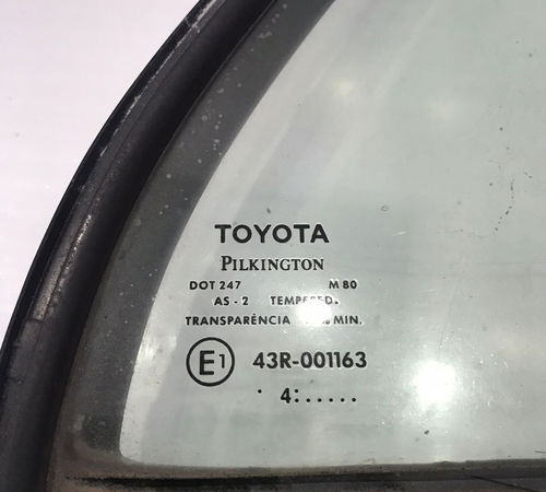 Vidro Vigia Porta Traseira Esquerda Toyota Corolla 03/08
