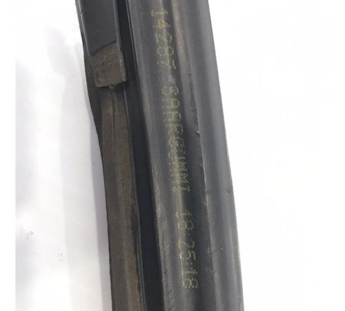 Borracha Canaleta Porta Dianteira Esquerda Fiat Idea 06/10