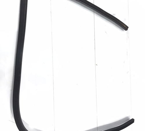 Borracha Canaleta Porta Dianteira Esquerda Idea 2006/2010