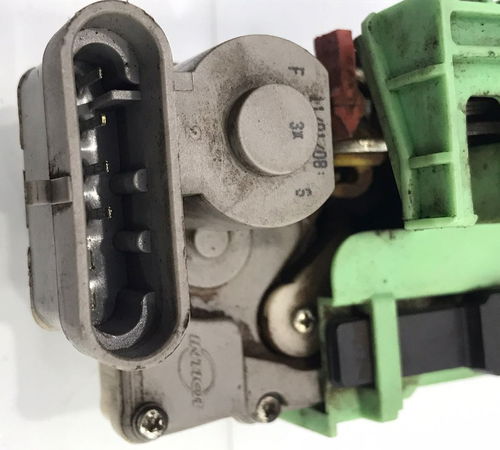 Fechadura Porta Traseira Esquerda Fiat Idea 2006/2010