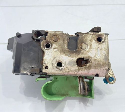 Fechadura Porta Dianteira Direito Fiat Idea 2006/2010