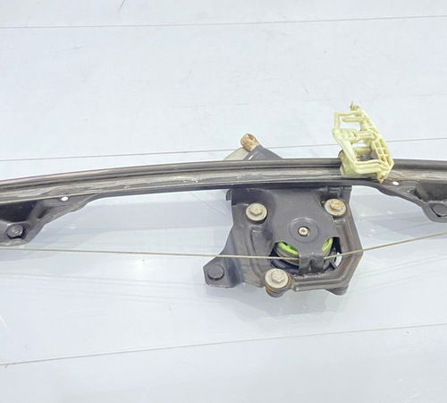 Máquina De Vidro Porta Dianteira Direita Fiat Idea 2006/2010