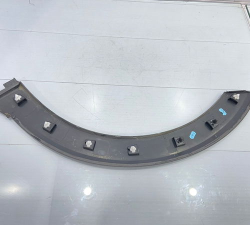Moldura Para-lama Direito Volkswagen Nivus 2019/2022