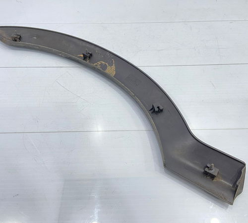 Moldura Para-lama Direito Chevrolet Zafira