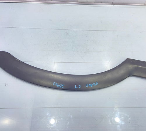 Moldura Para-lama Direito Chevrolet Zafi...