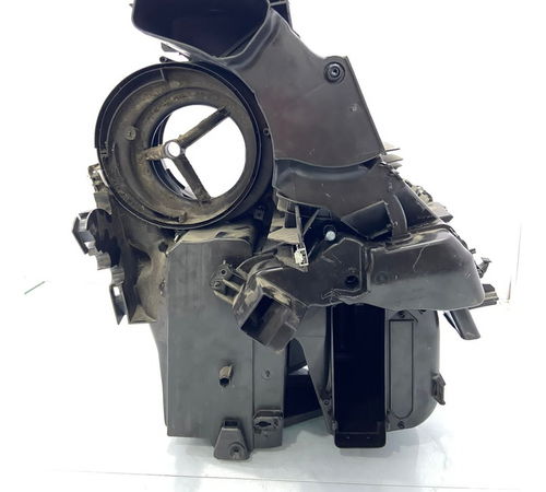 Caixa Ventilação Interna Renault Sande...