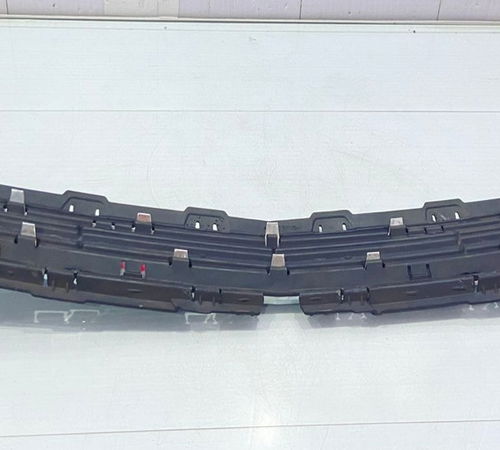Grade Superior Para-choque Dianteiro Chevrolet Onix 13/16