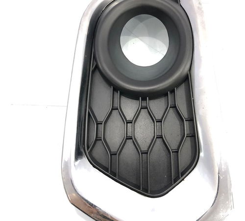 Moldura Farol De Milha Direito Renault Sandero/logan 15/21