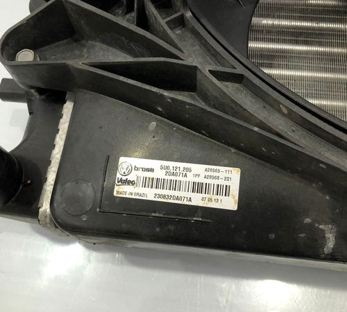 Kit Radiador Volkswagen G5/g6/g7 Sem Ar