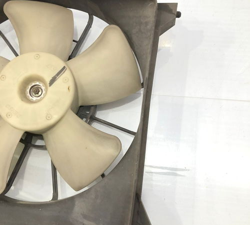 Ventoinha Com Defletor Radiador Esq Honda Fit/city 2009/2014