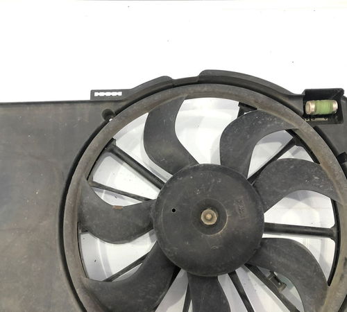 Ventoinha Com Defletor Fiat Punto 2008/2017