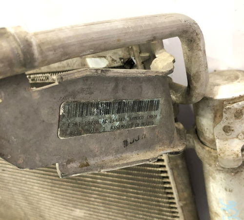 Condensador Ar-condicionado Ford Ka 2015/2023