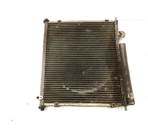 Condensador Ar-condicionado Honda Fit 2003/2008