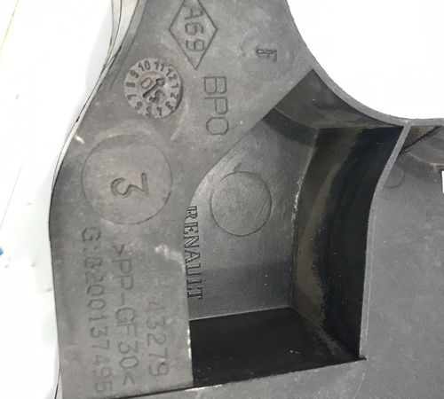 Alojamento Farol Esquerdo Renault Megane 2006/2012