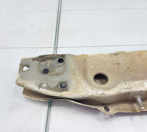 Travessa Inferior Painel Frontal Hyundai Hb20 2013/2021