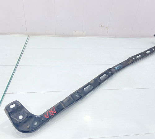 Guia Suporte Central Para-choque Traseiro Vw Golf