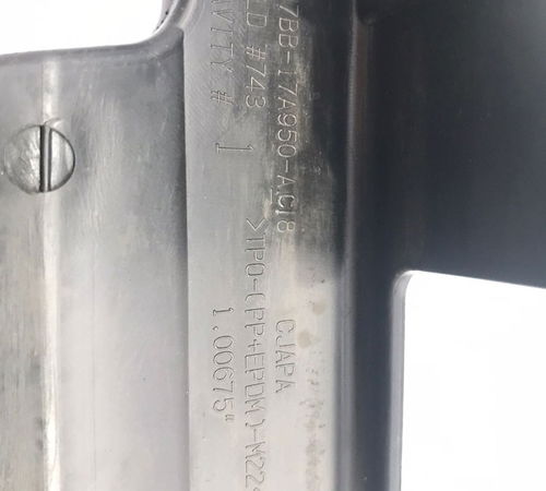 Suporte Luz De Placa Traseiro Ford Ka 2018/2021