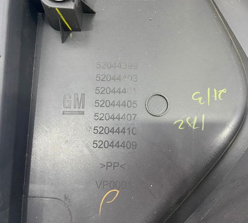 Forro De Porta Dianteira Esquerda Chevrolet Prisma 2013/2018