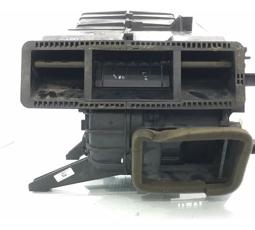 Caixa De Ar Ventilação Interna Renault...