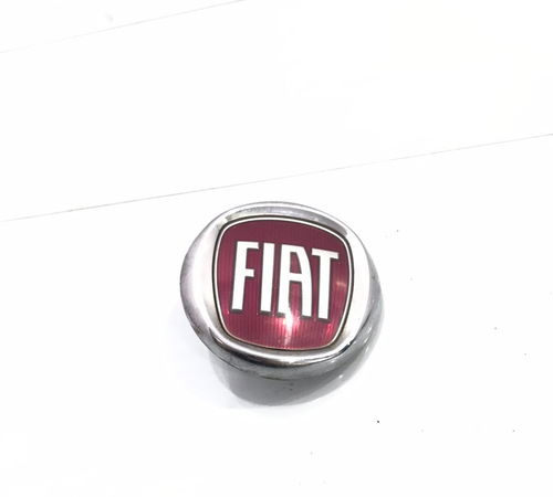 Emblema Fiat Grade Dianteira Punto  2008/2016