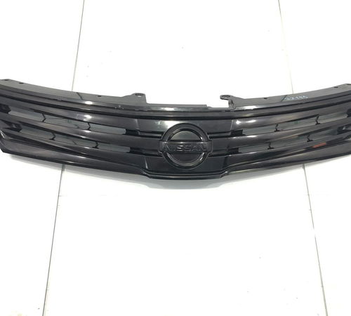 Grade Para-choque Dianteiro Nissan Tiida...