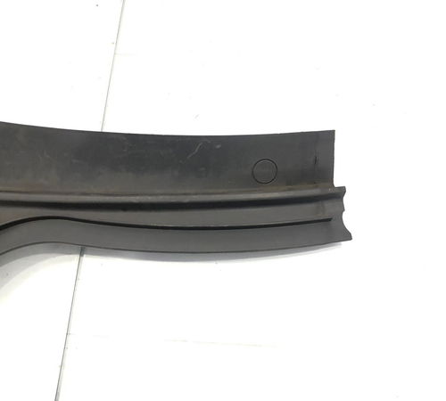 Grade Churrasqueira Direito Volkswagen Tiguan 2012/2016