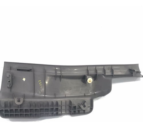 Soleira Interna Traseira Direita Nissan Sentra 2008/2013