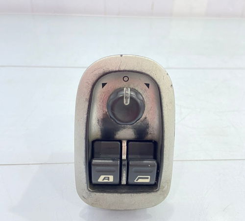Botão Comando Vidros Dianteiros/retrovisores Peugeot 207