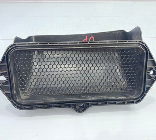 Cobertura Entrada De Ar Volkswagen Up 2014/2019
