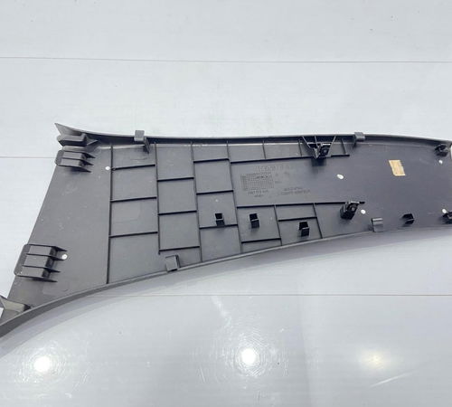Moldura Coluna Direita Renault Fluence