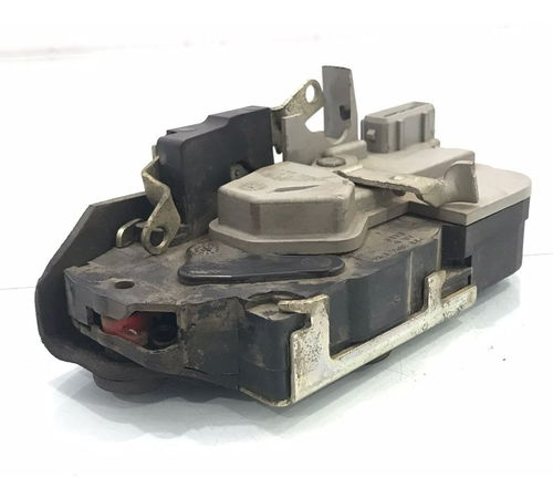 Fechadura Porta Traseira Esquerda Peugeot 207 2007/2016