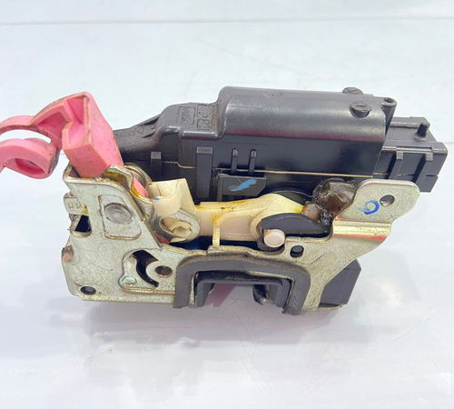 Fechadura Porta Traseira Esquerda Renault Oroch 2012/2021