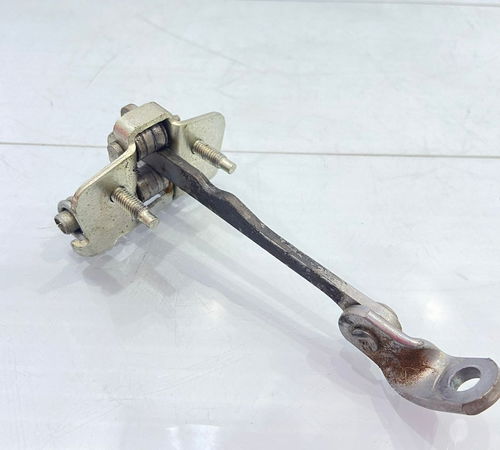 Limitador Porta Traseira Esquerda Renault Oroch 2012/2021