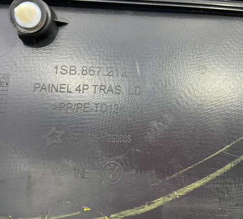 Forro De Porta Traseira Direita Volkswagen 2013/2019