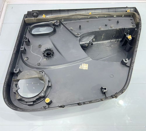 Forro De Porta Traseira Esquerda Renault Oroch 2012/2021