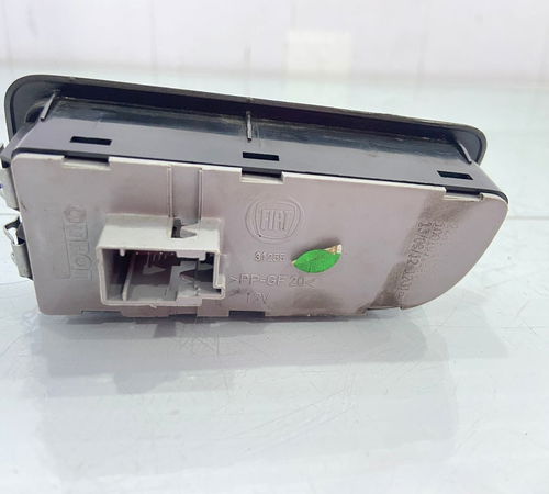 Comando Farol Fiat Punto 2008/2018