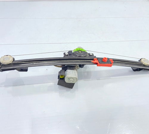 Máquina De Vidro Porta Dianteira Direita Fiat Punto 08/18