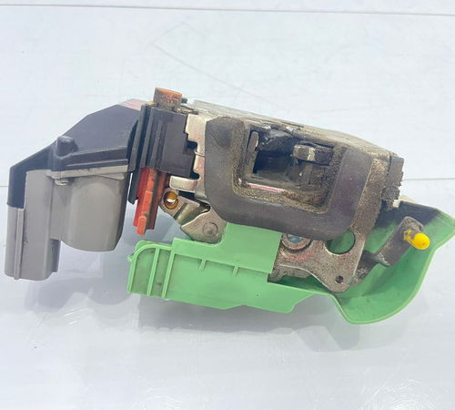 Fechadura Porta Traseira Esquerda Fiat Punto 2008/2018