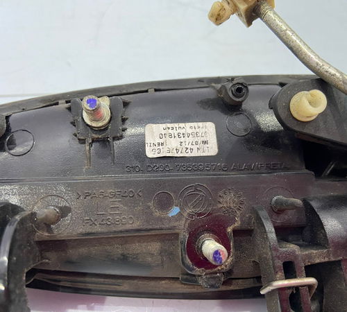 Maçaneta Externa Porta Dianteira Esquerda Fiat Punto 08/18