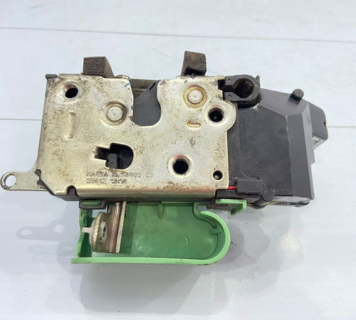 Fechadura Porta Dianteira Esquerda Fiat Punto 2008/2018