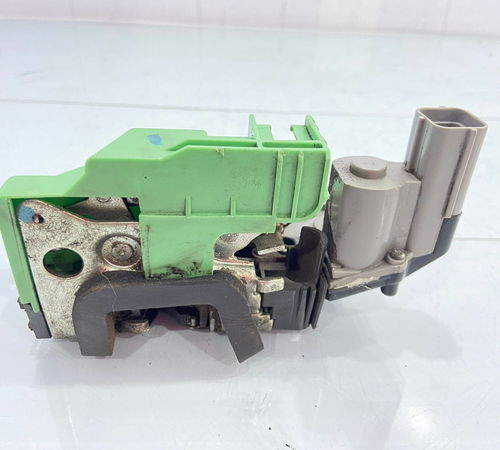 Fechadura Porta Dianteira Esquerda Fiat Punto 2008/2018