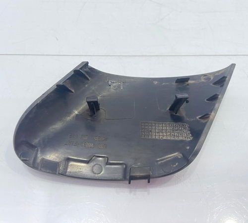 Moldura Retrovisor Direito Fiat Punto 2008/2018