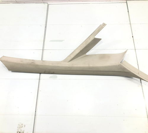 Moldura Coluna Dianteira Direita Fiat Punto 2008/2018