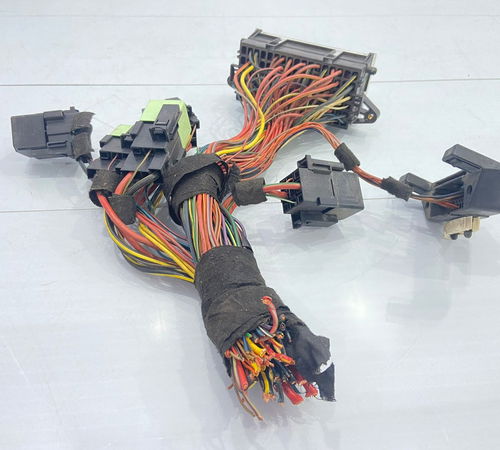 Caixa Fusivel Motor Volkswagen Up 2014/2019