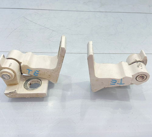Dobradiça Porta Traseira Esquerda Volkswagen Up 2014/2019