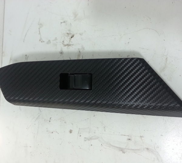 Comando Vidro Eletrico Dianteiro Direito Toyota Rav4 13 A 15