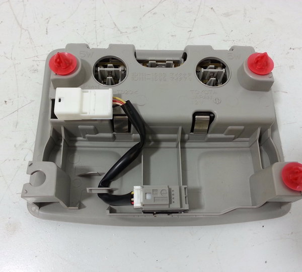Luz De Teto Cortesia Toyota Rav4 2013 A 2015 - Original