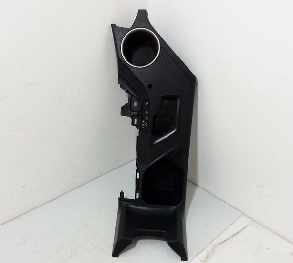 Console Central Acabamento Alavanca Marcha Rav4 2013 A 2015