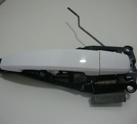 Maçaneta Externa Traseira Direita Gm Tracker 2015-usado