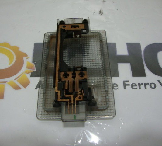Luz De Teto Cortesia Gm Sonic 1.6 16v 2013